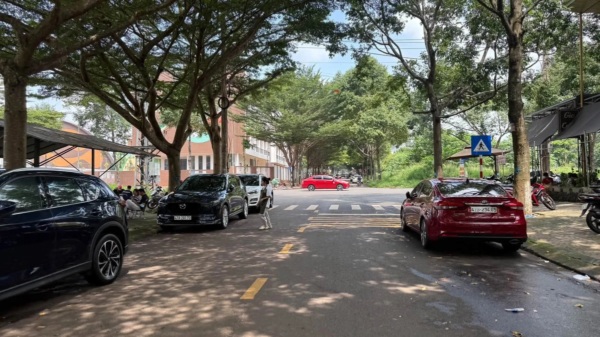 Bán đất mặt tiền Văn Tiến Dũng Buôn Ma Thuột, 240m² - Ảnh 1