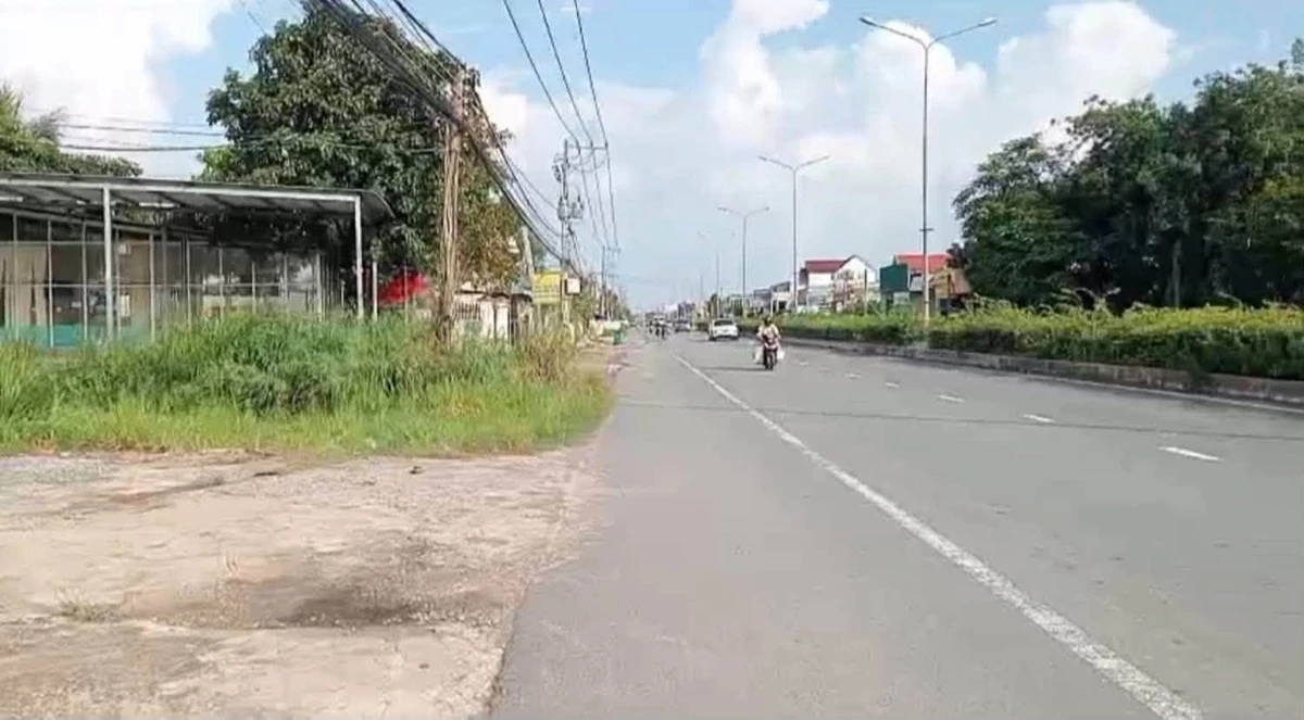 Bán lô đất mặt tiền ĐT744 Phú An, 774m², 4,2 tỷ - Ảnh thu nhỏ 3