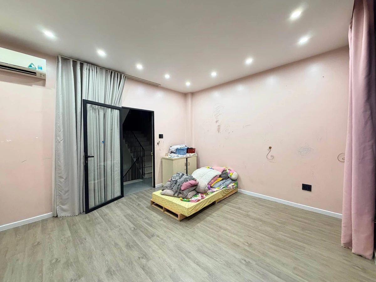 Bán nhà 4 tầng 100m² (5x20) đối diện công viên Gia Định, giá hơn 8 tỷ - Ảnh thu nhỏ 5