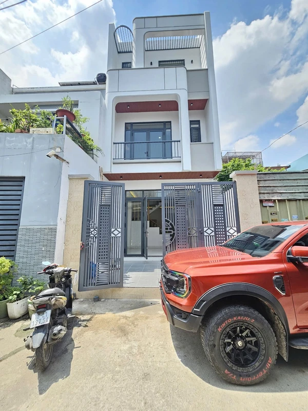 Bán nhà 70,1m2, 2PN, Ngã Tư Chiêu Liêu, Dĩ An - 4 tỷ 900