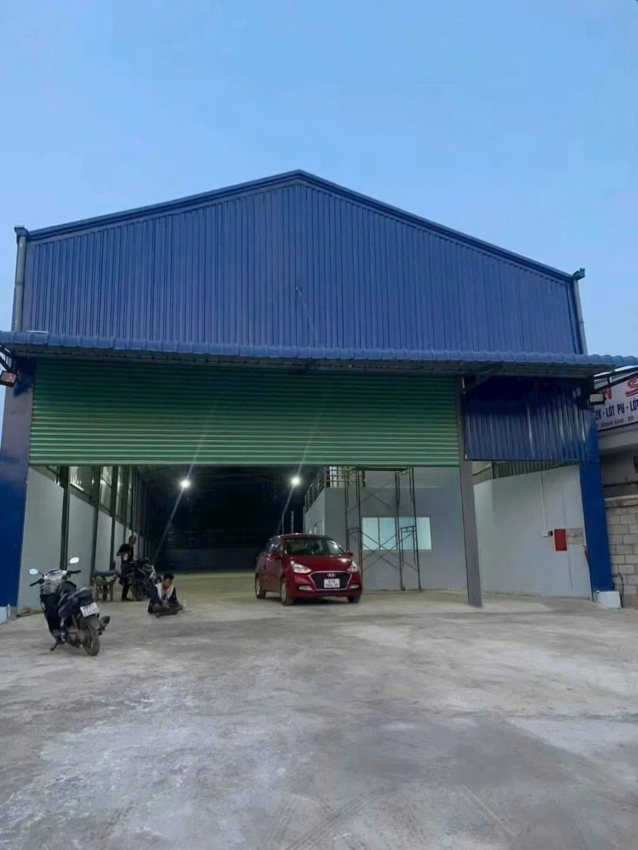 Cho thuê nhà xưởng 1800m2 Tân Uyên Bình Dương 100 triệu/tháng - Ảnh thu nhỏ 2