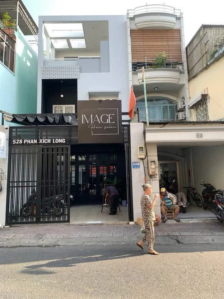 Bán nhà mặt tiền 120m² Phan Xích Long, Phú Nhuận 35 tỷ - Ảnh 1
