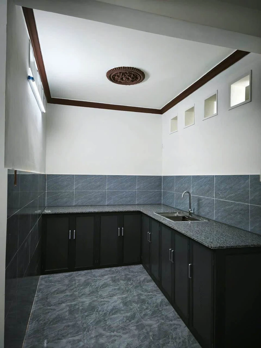 Cho thuê nhà 3 phòng ngủ mặt tiền Nguyễn Xí, Đắk Lắk, 70m2 - Ảnh thu nhỏ 4