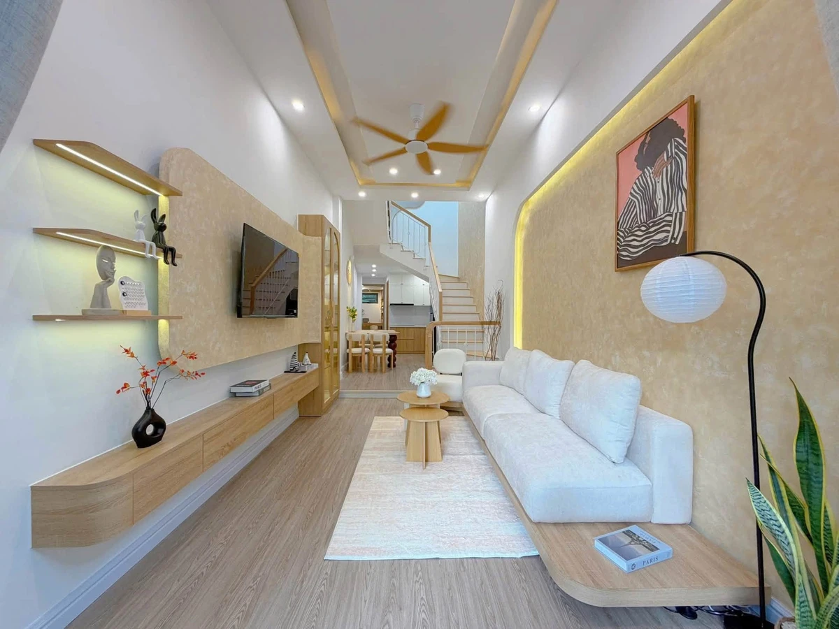Bán nhà 2 tầng 65m² 3PN Trần Cao Văn Quận 1 - Ảnh thu nhỏ 3