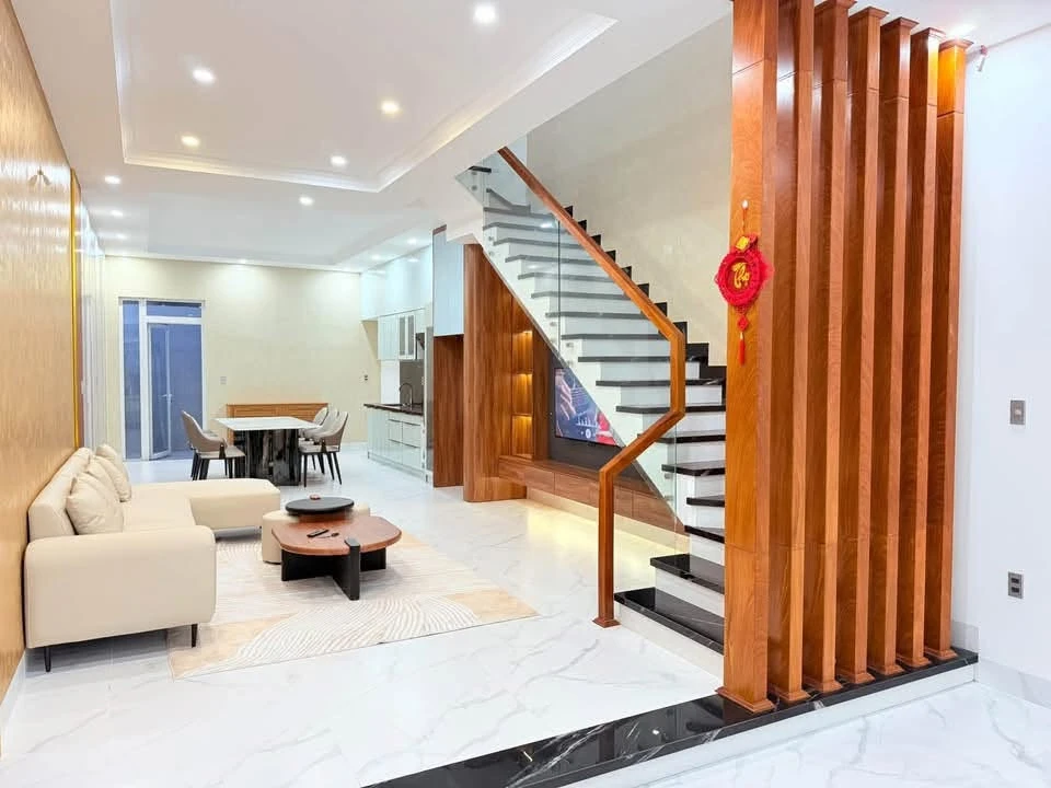 Bán nhà mới 100m2 đường Mạc Đỉnh Chi, Vũng Tàu - Ảnh 1