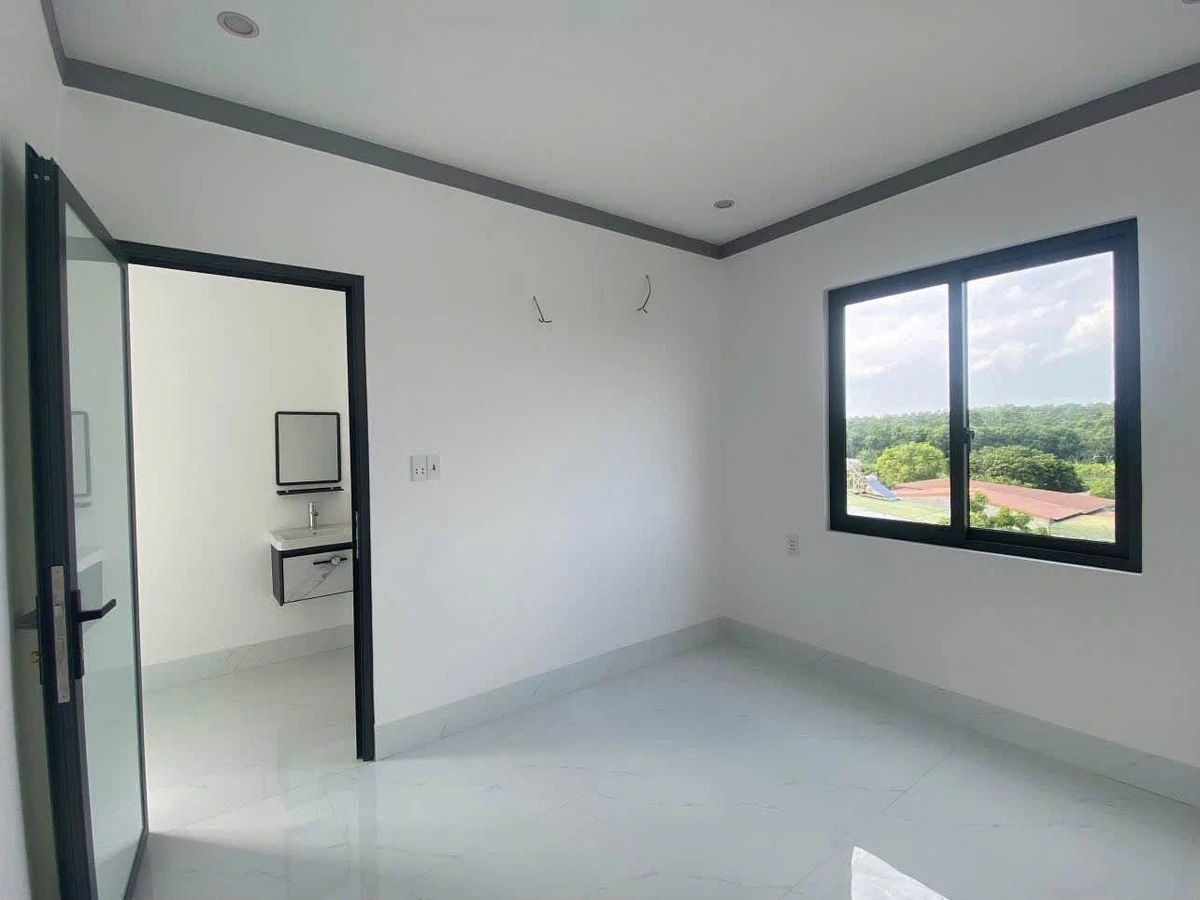 Bán nhà mê lửng góc 2 mặt tiền Nguyễn Cơ Thạch 2 tỷ 350 triệu - Ảnh thu nhỏ 5