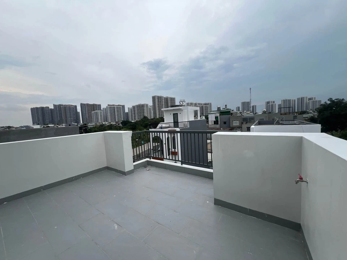 Bán nhà góc 4 tầng Long Bình Q9, 50m², 4PN, 5.8 tỷ - Ảnh thu nhỏ 5