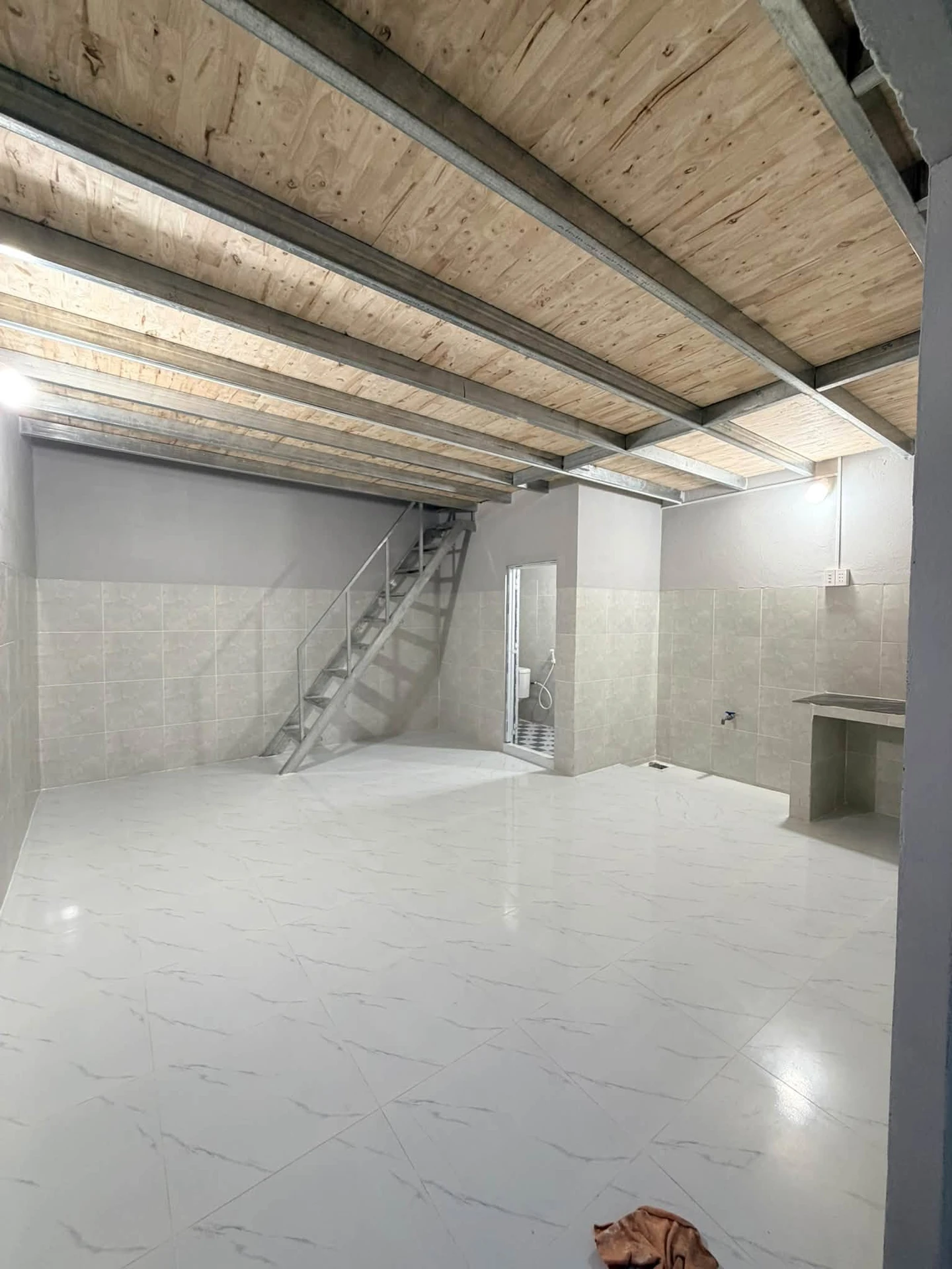 Cho thuê phòng trọ 20m2 giá 2,5 triệu/tháng tại xã An Thạnh, Bến Lức, Long An - Ảnh 1