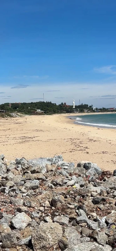 Bán đất biển 1.746m2 sổ hồng riêng giá 2,2 tỷ tại Xã Vạn Tường, Quảng Ngãi
