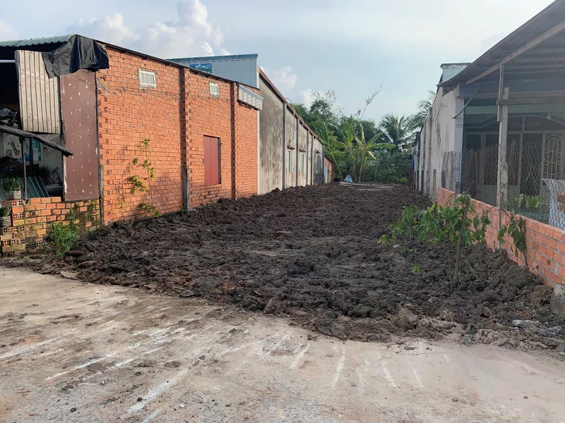 Bán đất 6x34m (204m2) thổ cư gần full, mặt tiền bê tông, giá 1,05 tỷ tại Gò Dầu, Tây Ninh