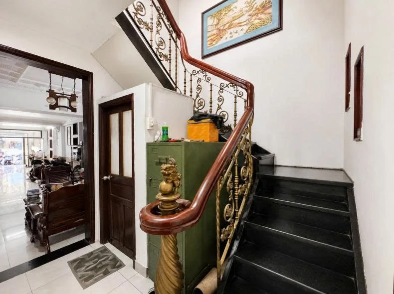 Bán nhà mặt tiền Ông Ích Khiêm Quận 11, 90m2, 4 tầng 5PN, giá 12,35 tỷ - Ảnh thu nhỏ 3