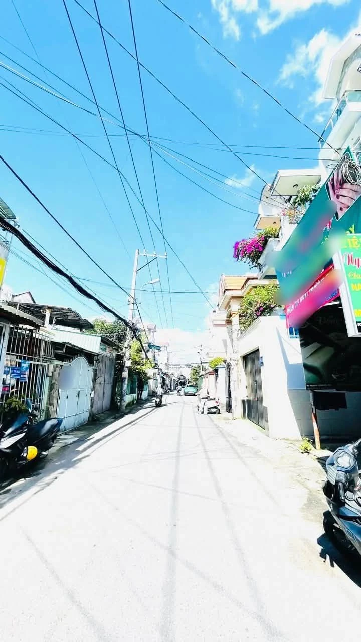 Bán nhà 3 tầng 72m2 mặt tiền kinh doanh gần nhà ga T3 Tân Bình - Ảnh 1