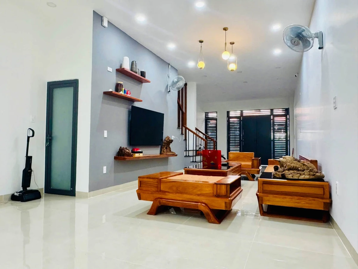 Bán nhà 2 tầng 97,5m² Phan Vinh Nha Trang gần biển - Ảnh thu nhỏ 4