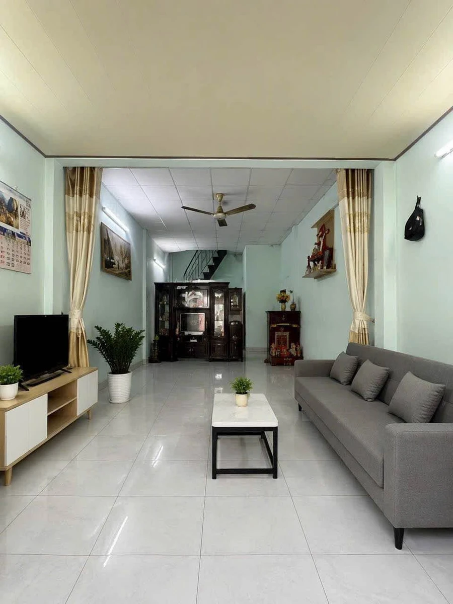 Bán nhà 1 trệt 1 lầu 4x10,5m đường Vườn Lài gần chợ Vải, Tân Phú giá 5,28 tỷ - Ảnh thu nhỏ 4