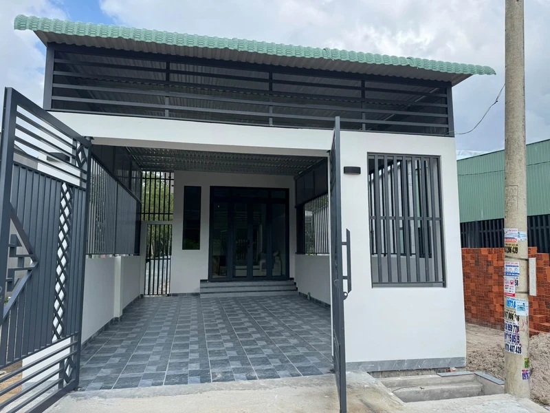 Bán nhà 2PN Chơn Thành Bình Phước 100m2 giá 1 tỷ 50