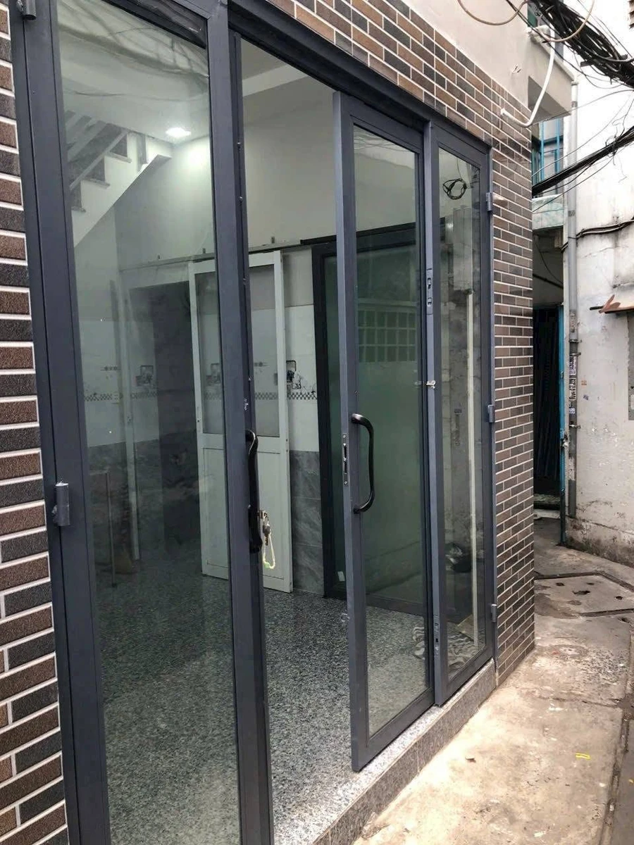 Bán nhà 2 lầu góc 2 mặt hẻm 3x6m đường Huỳnh Văn Bánh, Phú Nhuận - Ảnh 1