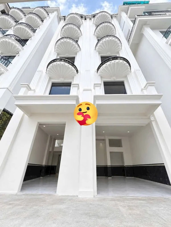 Bán nhà 2 mặt tiền An Sơn Đà Lạt 218m² 20PN