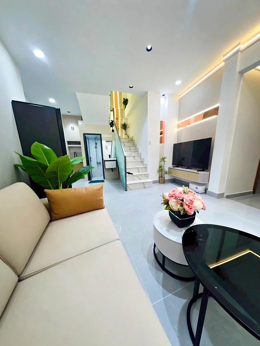 Bán nhà hẻm xe hơi 46m2 3 tầng Phan Văn Trị Gò Vấp 3.99 tỷ - Ảnh thu nhỏ 3