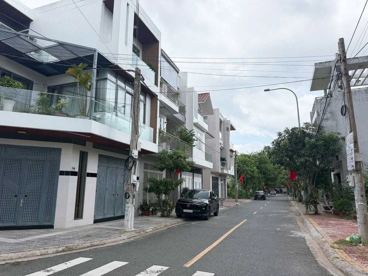 Bán lô góc 2 mặt tiền 105.5m2 Bà Rịa 4 tỷ 300 - Ảnh thu nhỏ 4