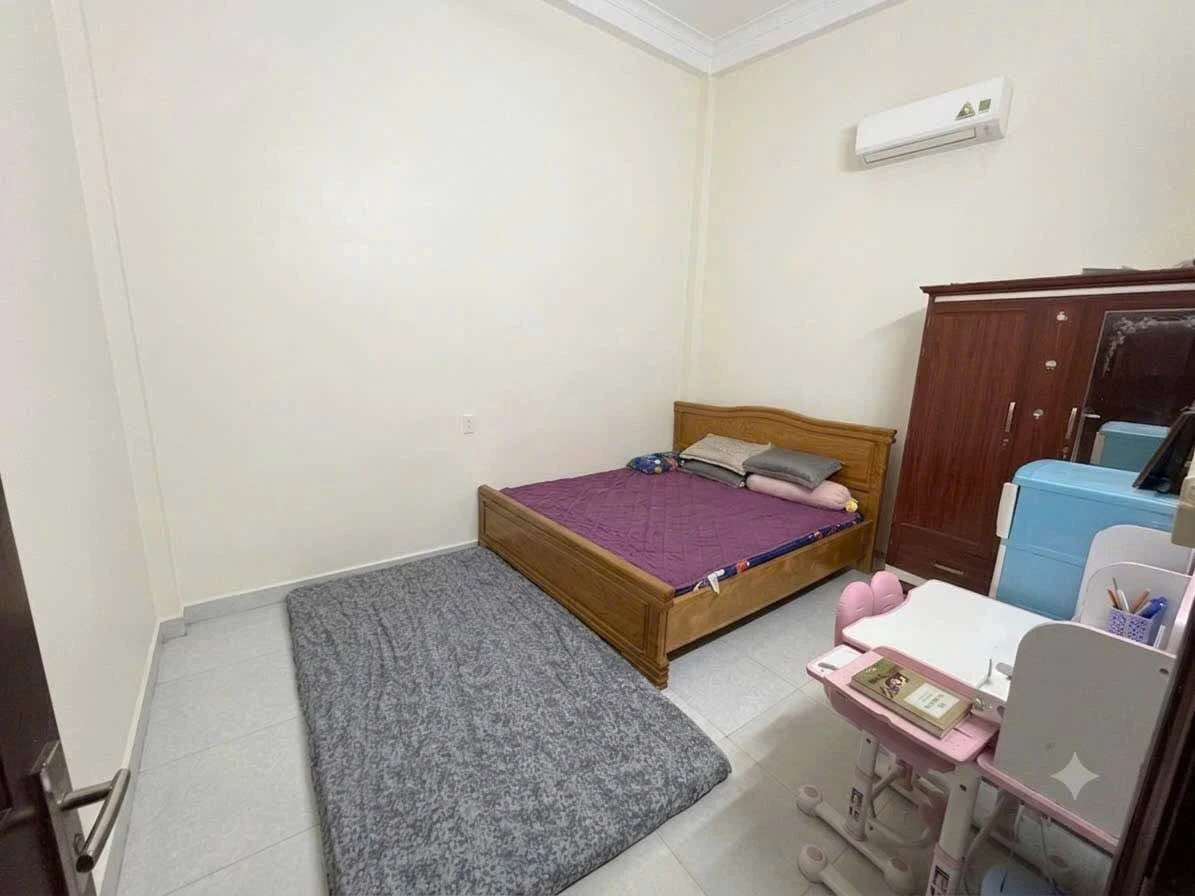 Bán nhà hẻm 54 Đồng Khởi, 120m2, 1 phòng, 3.7 tỷ - Ảnh 1