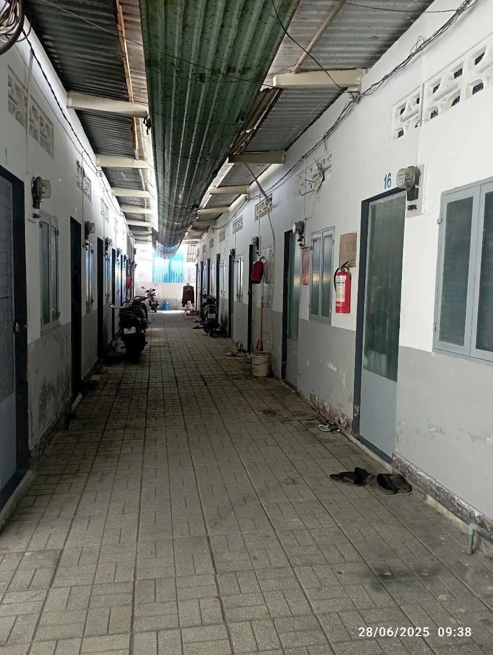 Bán dãy nhà trọ 677m² gần Bến xe Bến Tre, 3,2 tỷ - Ảnh 1