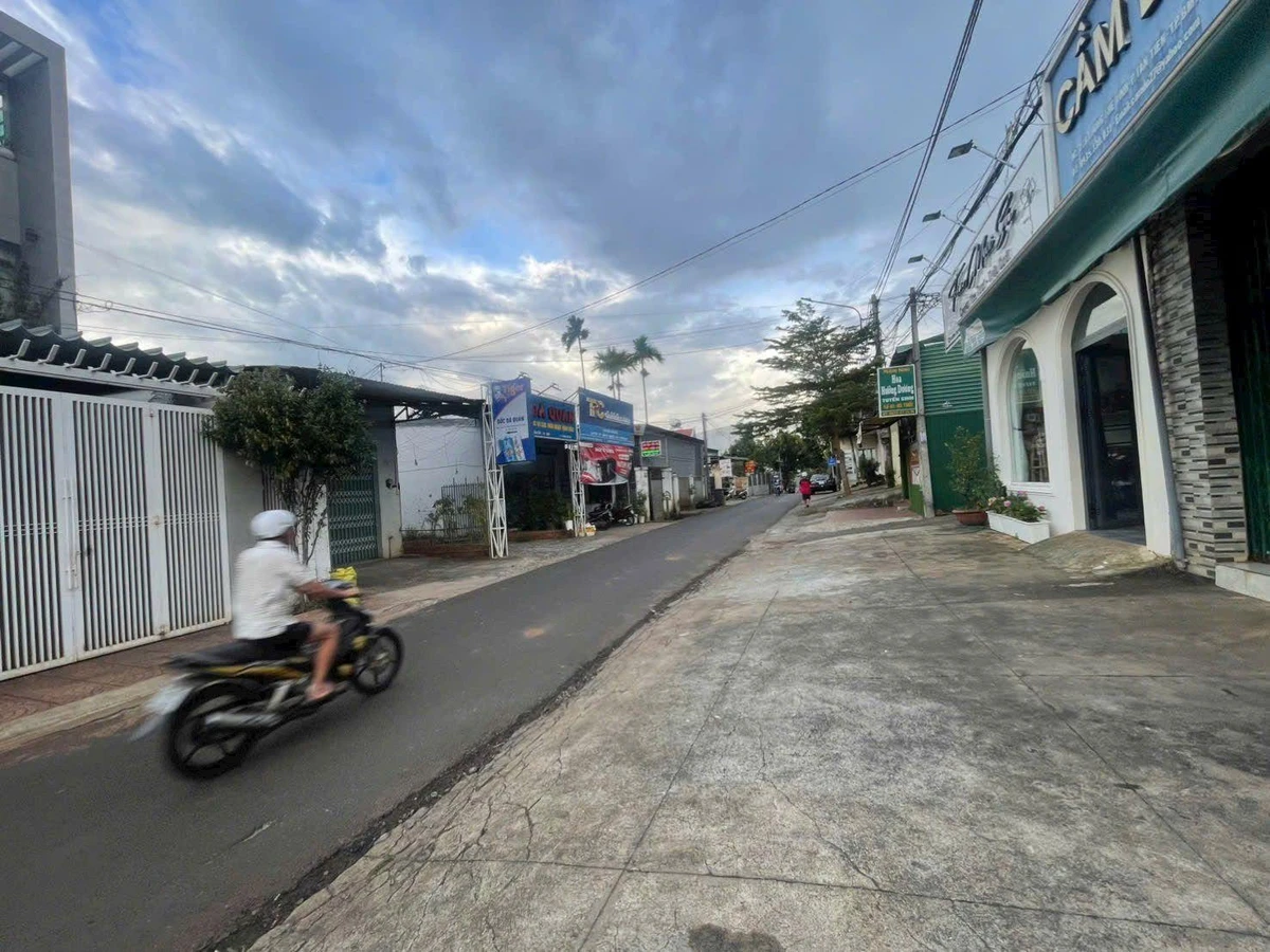 Bán 2 lô đất mặt tiền Lương Thế Vinh, Buôn Ma Thuột, 88m² - Ảnh 1