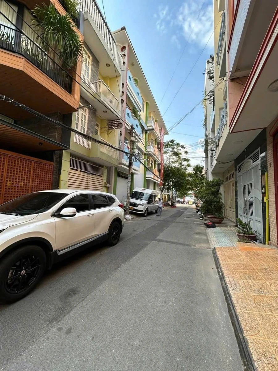 Bán nhà hẻm 6m gần Phan Đăng Lưu, 52m2, 4 tầng, nhỉnh 8 tỷ - Ảnh thu nhỏ 2