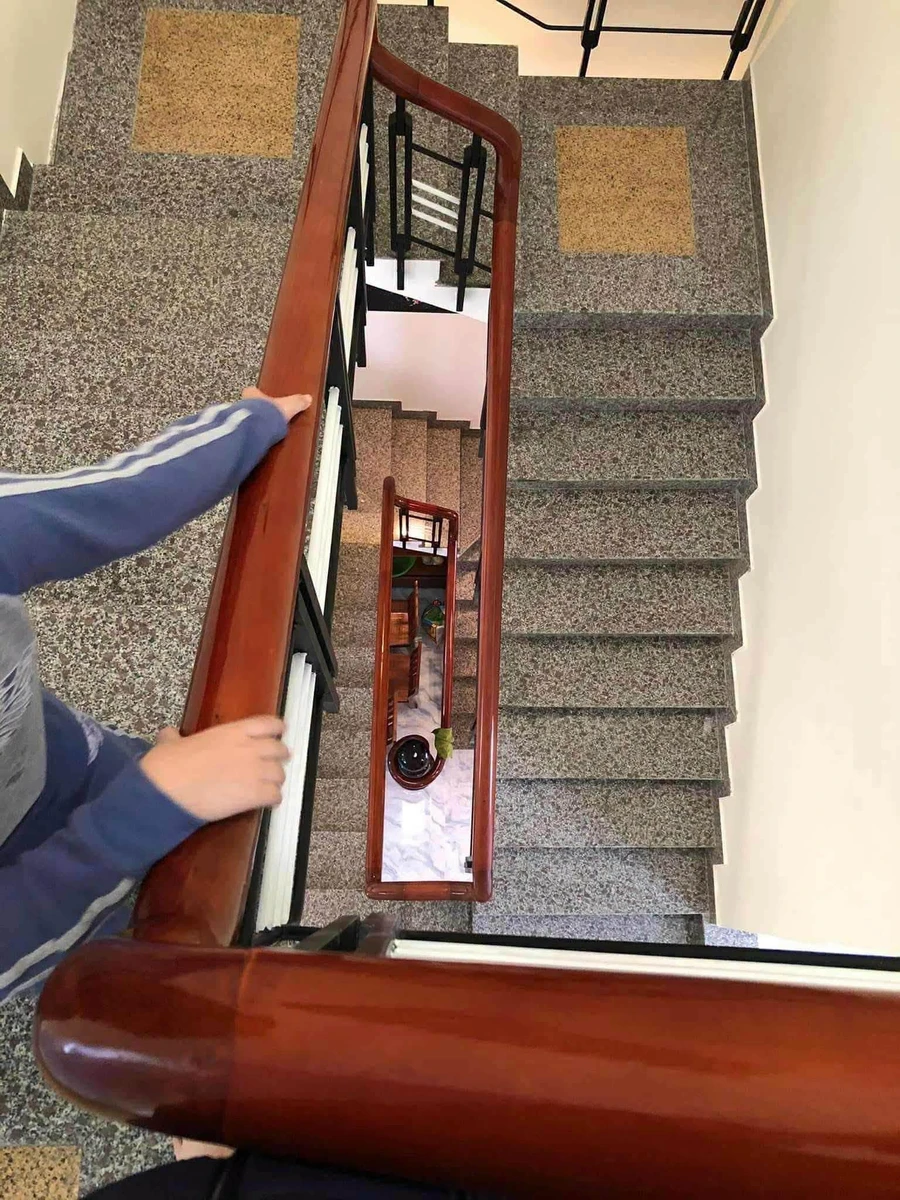 Bán nhà 3 tầng 4 phòng ngủ 100m² Hòa Xuân, Đà Nẵng - Ảnh thu nhỏ 4