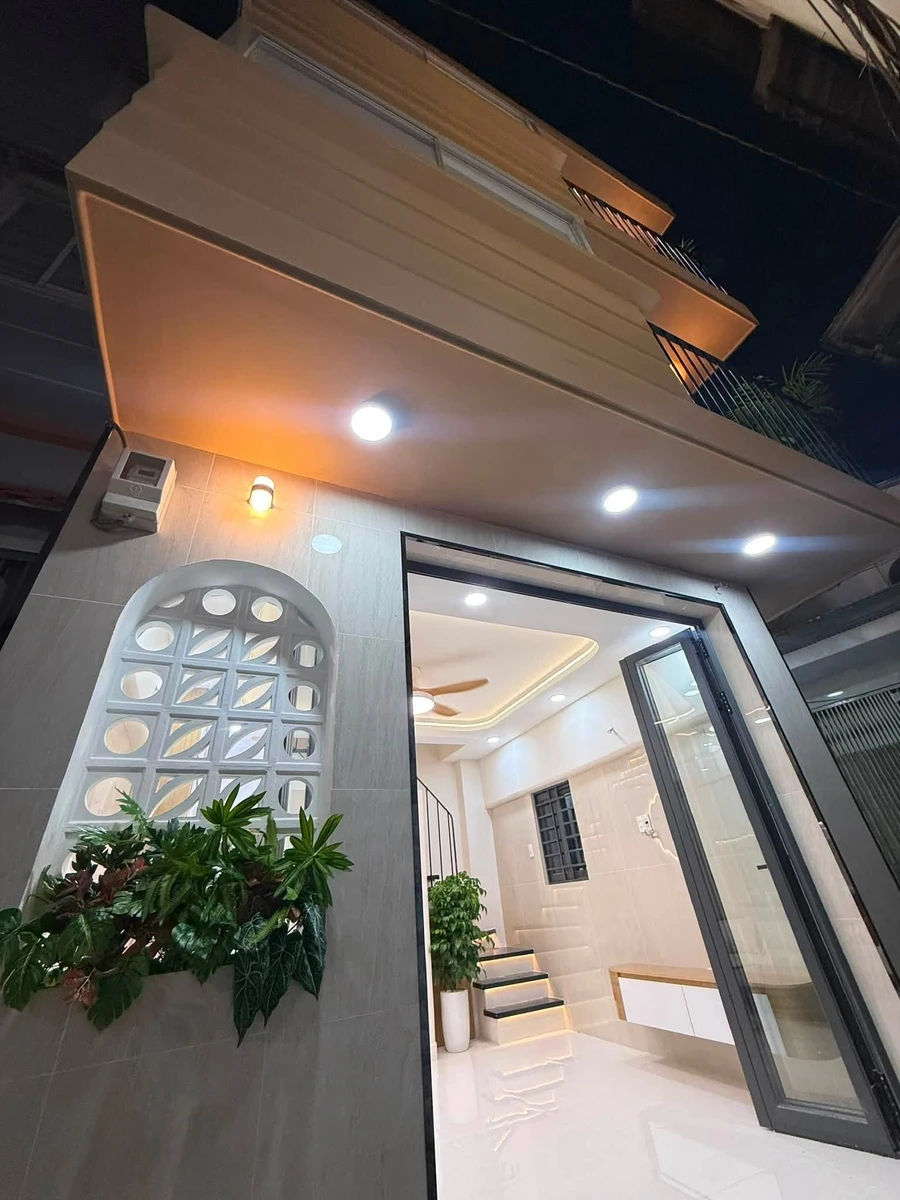 Nhà hẻm bán 3,99 tỷ, 18 m² Phạm Văn Chí, Q6 - Ảnh thu nhỏ 2