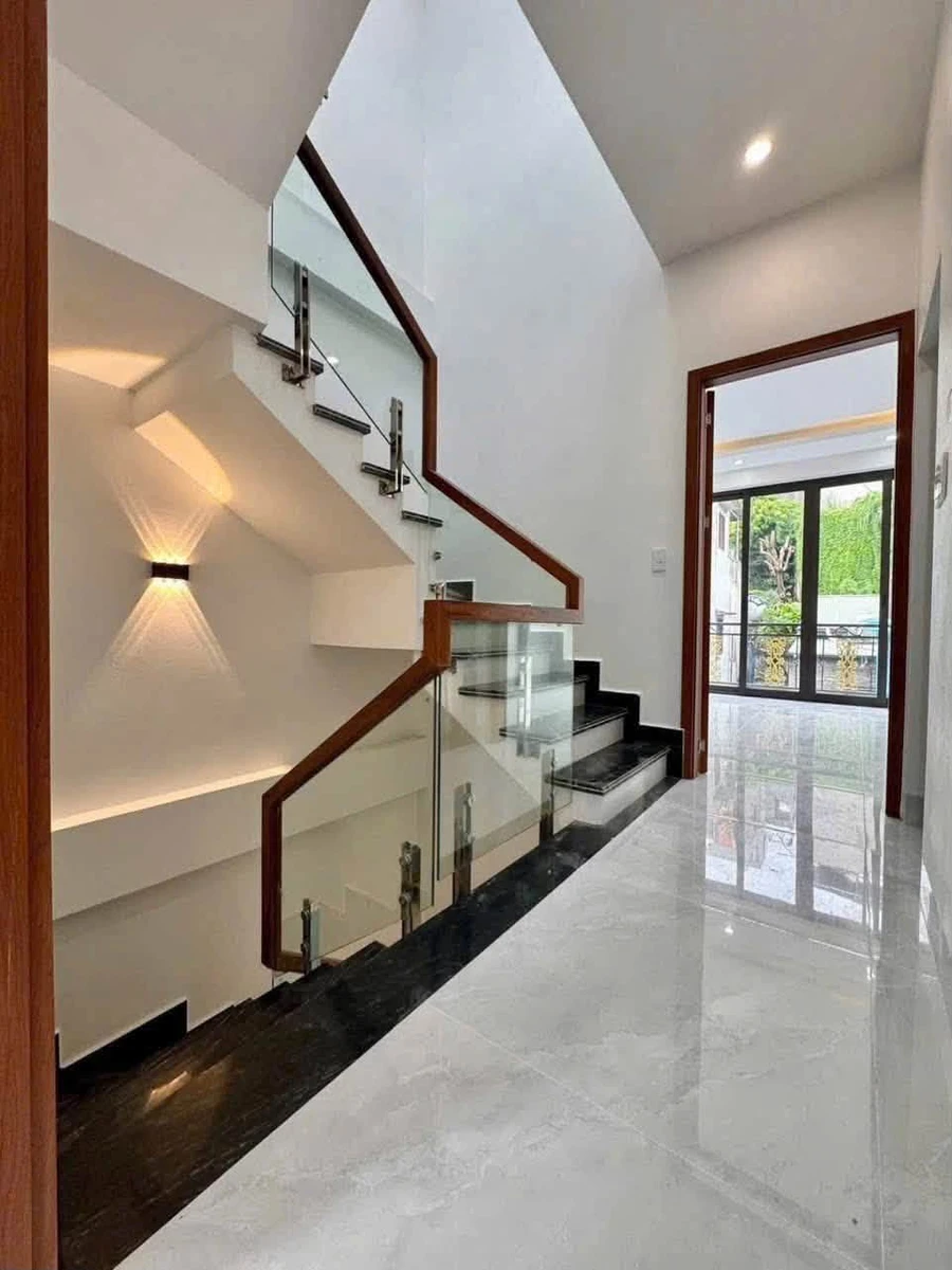 Bán nhà 4 tầng 54,5m2, 4 phòng ngủ, giá 3,75 tỷ tại trung tâm Hạ Long, Quảng Ninh - Ảnh thu nhỏ 3