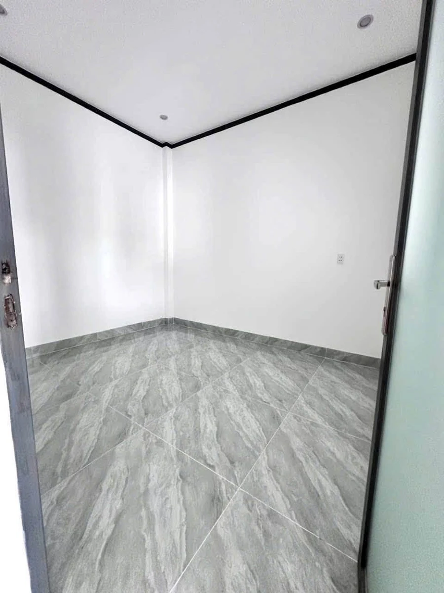Bán nhà lầu 5,5x17m Trảng Dài, Tân Phú - 2 tỷ - Ảnh thu nhỏ 3