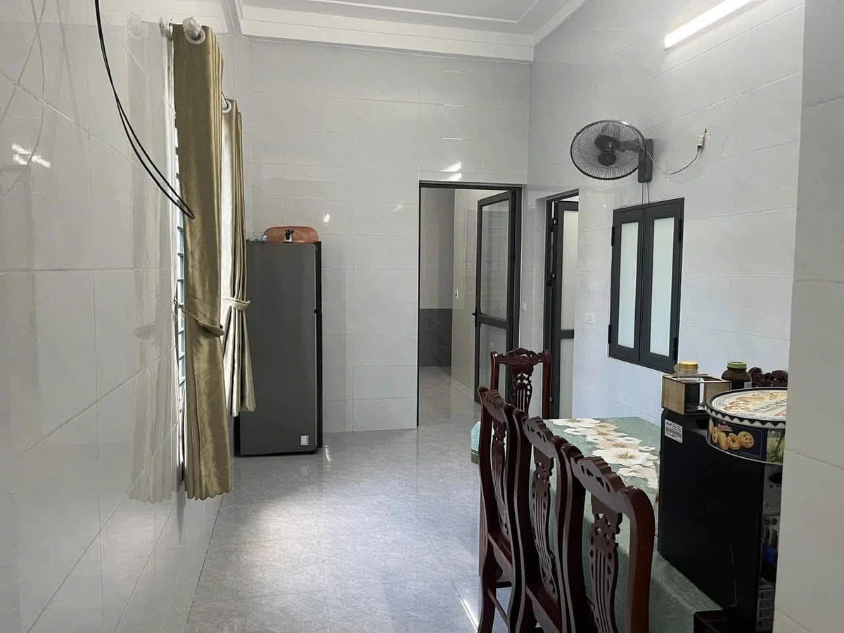 Bán nhà 150m² 3 phòng ngủ tại Xuân An, Hà Tĩnh - Ảnh thu nhỏ 3