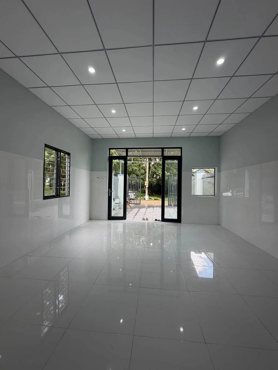 Bán nhà Tây Ninh 50m2, 1 phòng ngủ, 590 triệu - Ảnh thu nhỏ 4