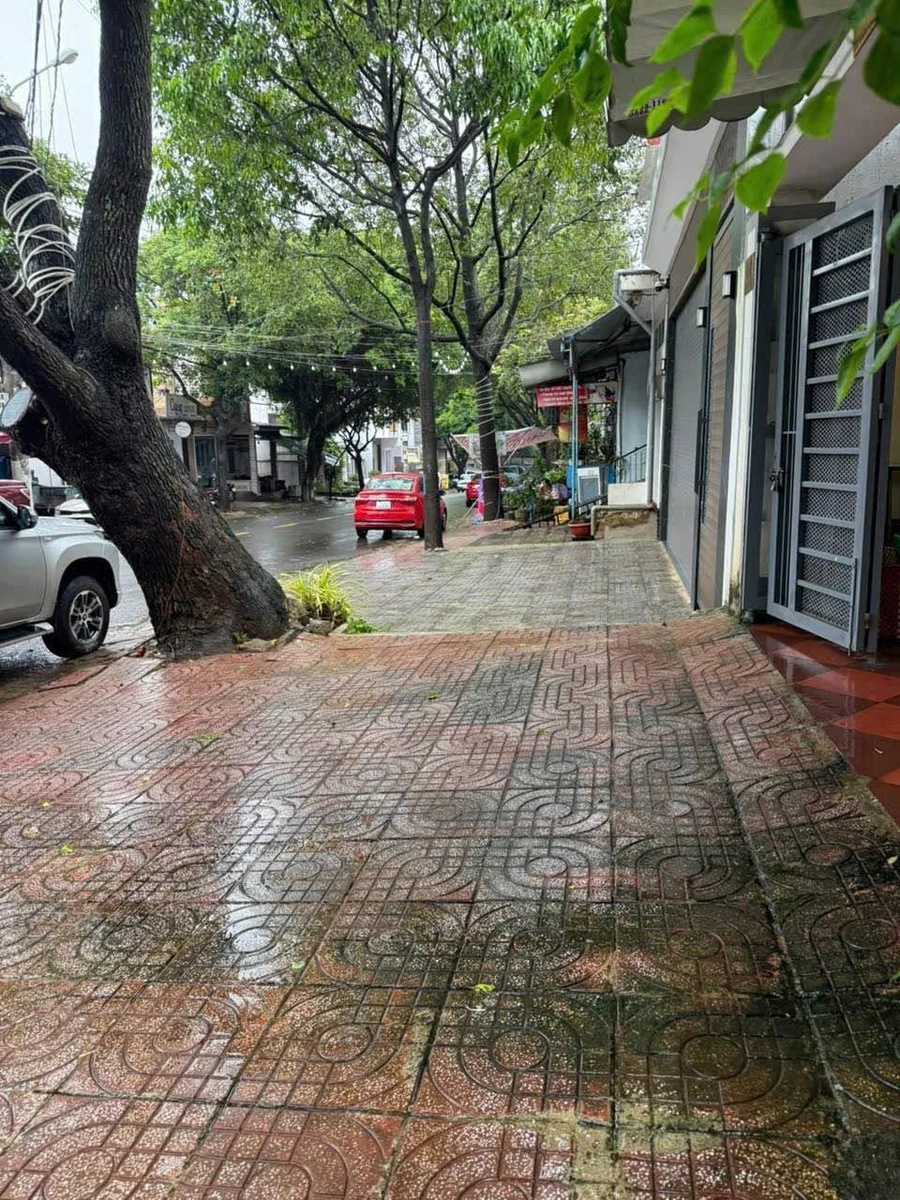 Bán nhà hẻm 58 Đào Duy Từ 2 tỷ 300 triệu, 50m² - Ảnh thu nhỏ 2