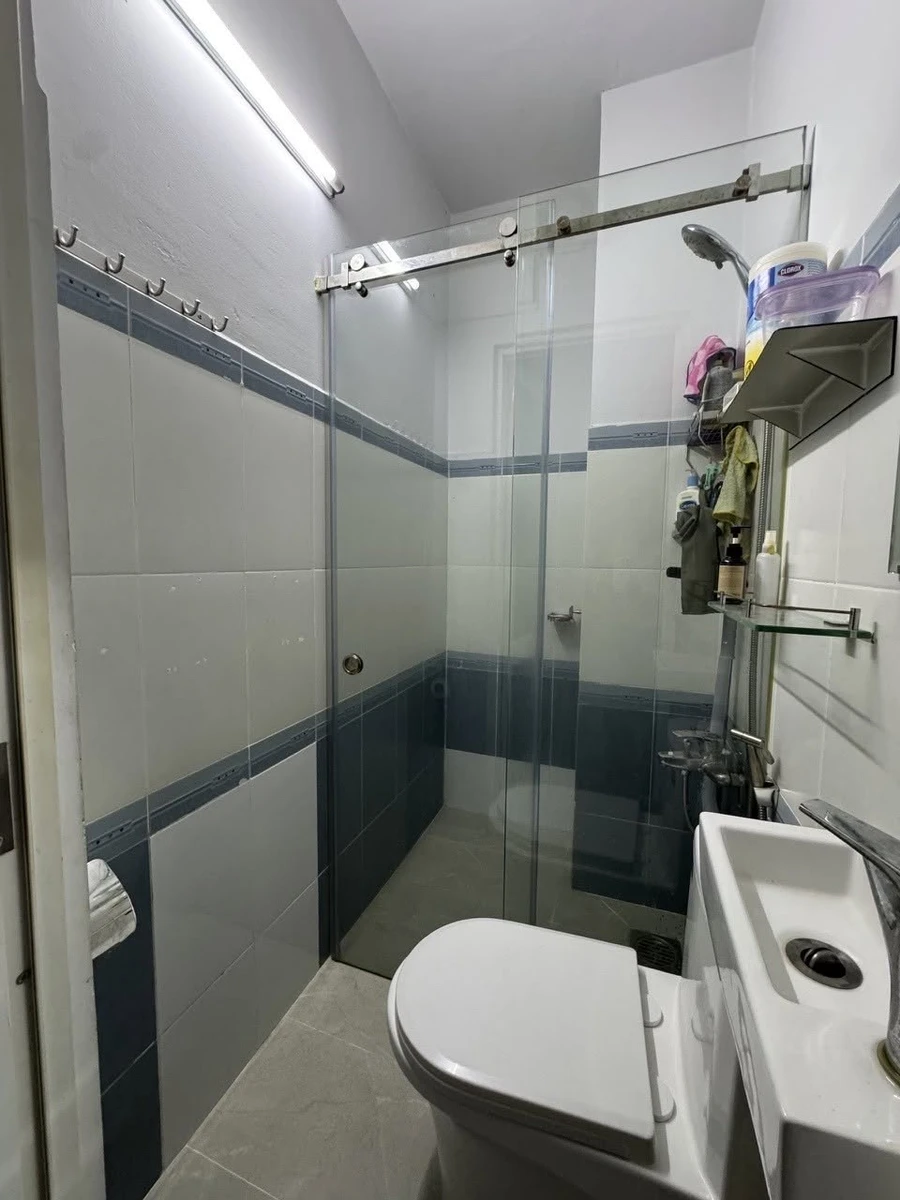 Bán nhà hẻm ba gác 30m², 5 tầng 5PN 4WC Ngô Quyền Q10 - Ảnh thu nhỏ 3