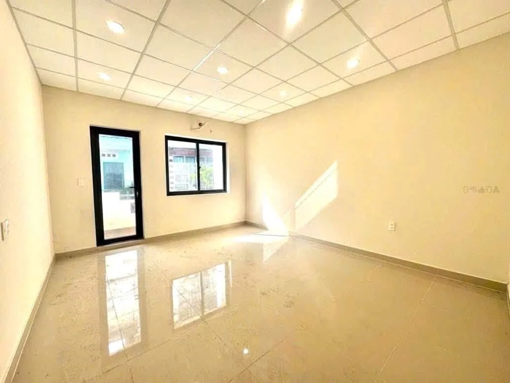 Nhà 2 tầng 60m2 5.5 tỷ Bình Thạnh sổ hồng - Ảnh thu nhỏ 4