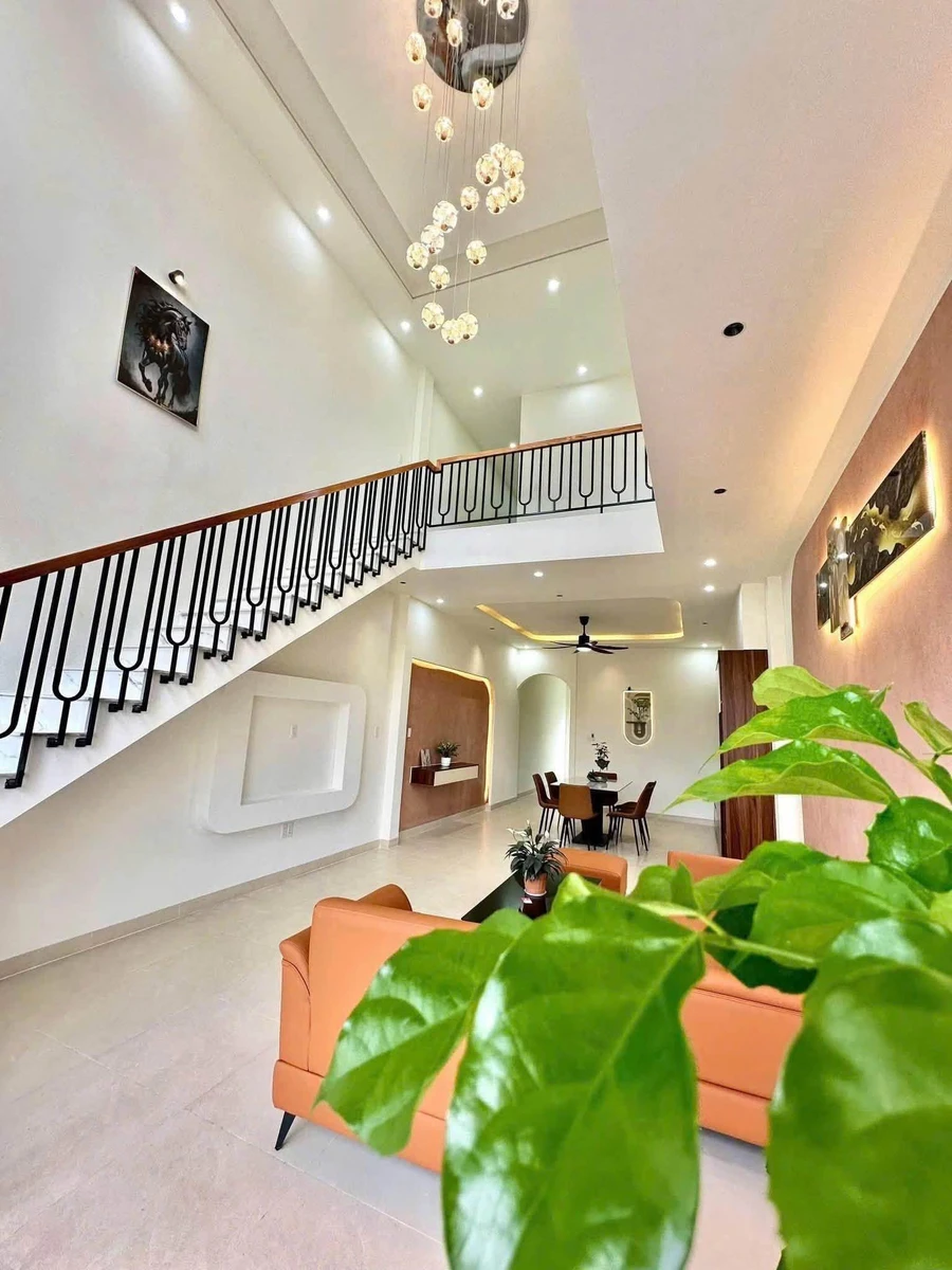 Bán nhà 3 phòng ngủ, sân đậu ô tô, 103.5m², Bình Chánh, 1.75 tỷ - Ảnh thu nhỏ 3