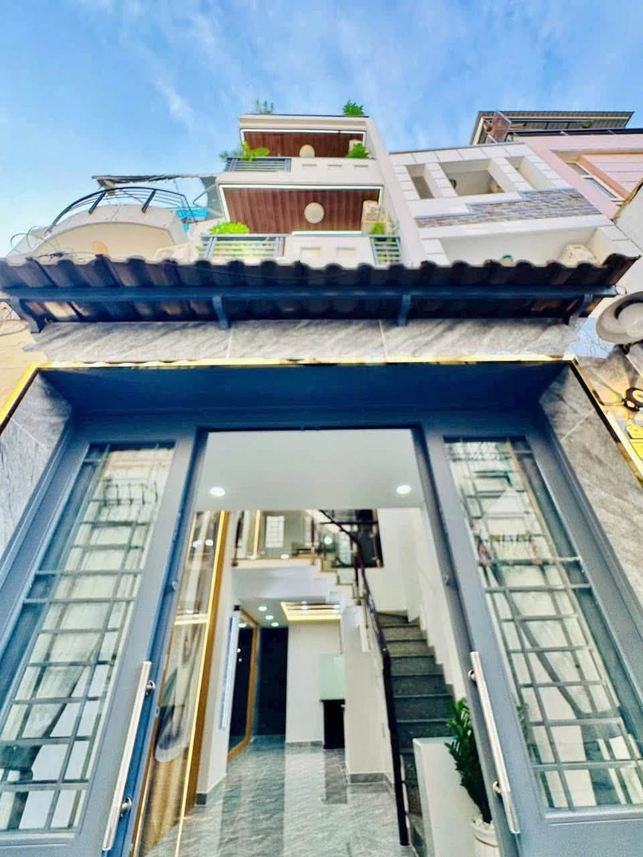 Bán nhà phố 140m² 3 phòng ngủ, Thích Quảng Đức, Quận 3 - Ảnh 1