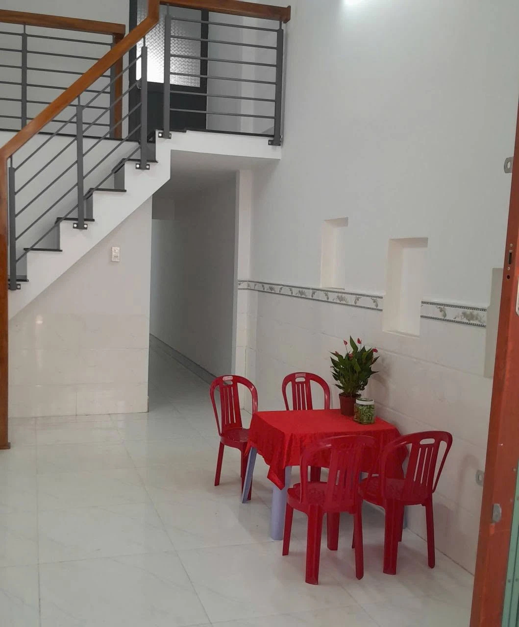 Bán nhà hẻm Trần Hưng Đạo 43m² 2PN 2WC, giá 1 tỷ 5 - Ảnh 1