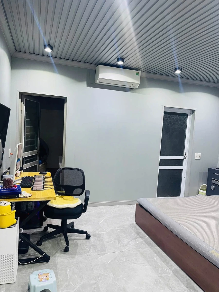 Bán nhà 2 tầng 3 ngủ 2 WC phố Hưng Thịnh 96.75m2 - Ảnh thu nhỏ 4