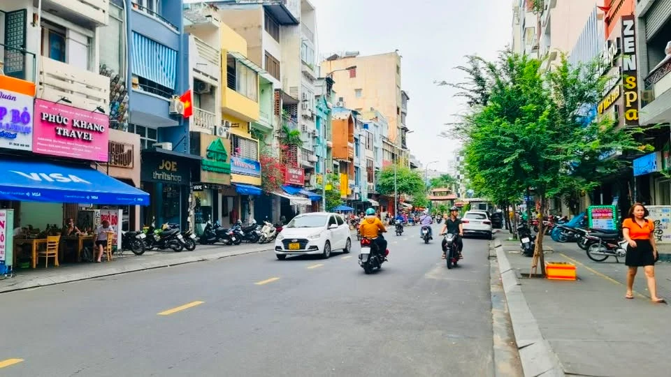 Bán nhà 4 tầng 3PN 32m2 Đề Thám Quận 1 7.29 tỷ - Ảnh thu nhỏ 3