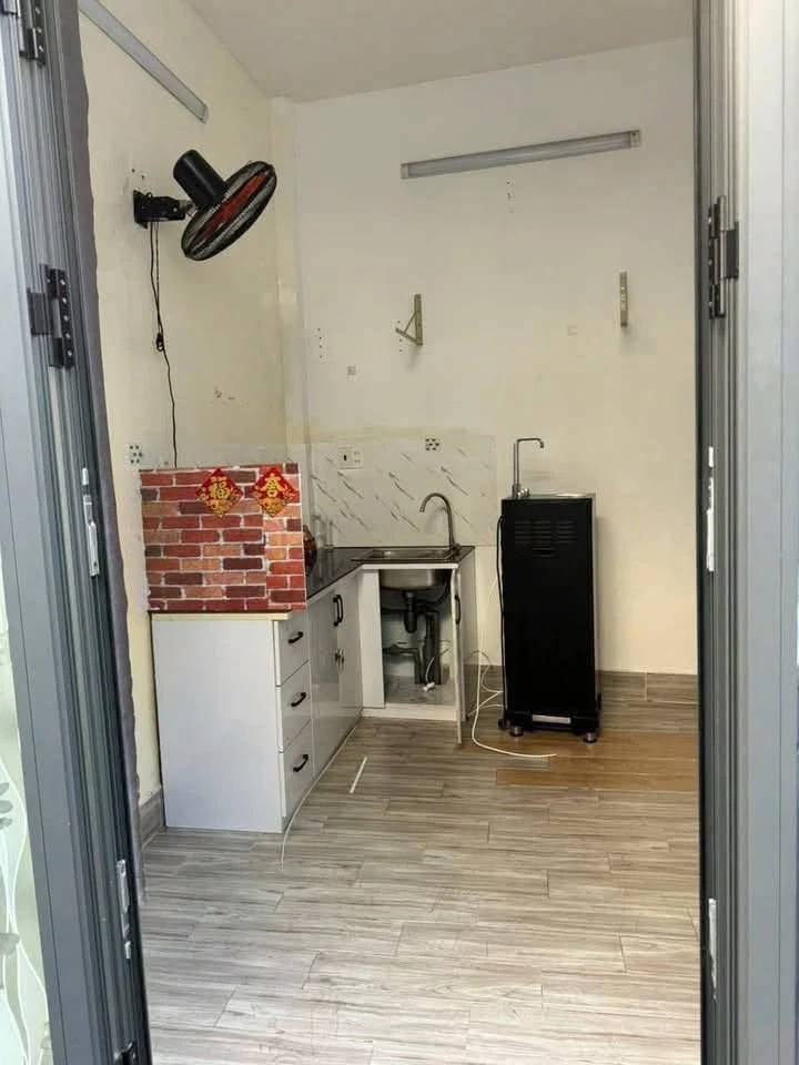 Bán nhà hẻm 12m² 1 phòng ngủ 1 trệt 1 lầu Quận 8 - Ảnh thu nhỏ 3
