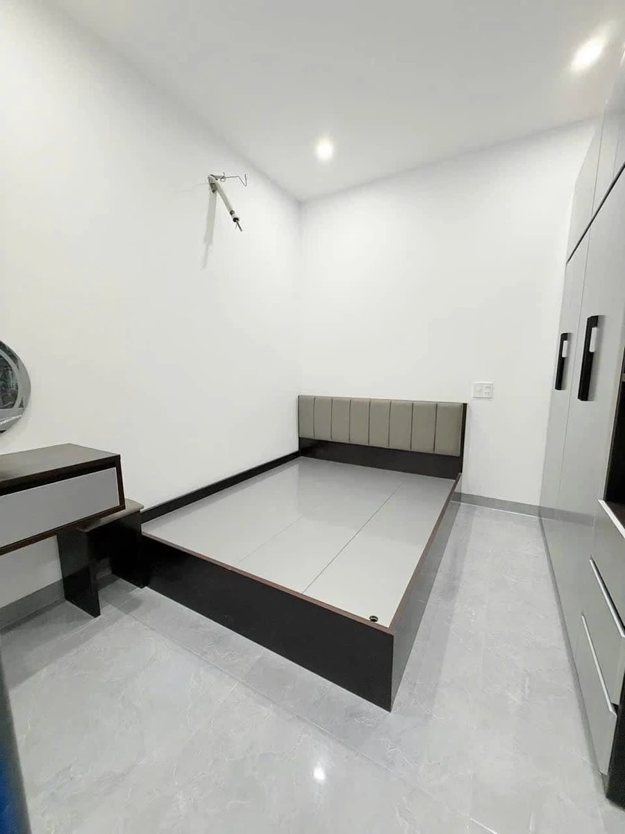 Bán nhà gác lửng 56m² 3PN full nội thất Tôn Đản - Ảnh thu nhỏ 4