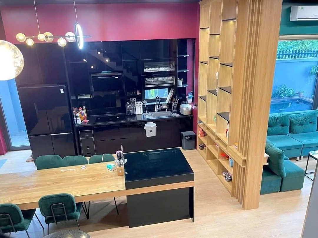 Bán biệt thự mặt phố Hà Khánh B, 243m², 4 tầng, 12.5 tỷ - Ảnh thu nhỏ 2