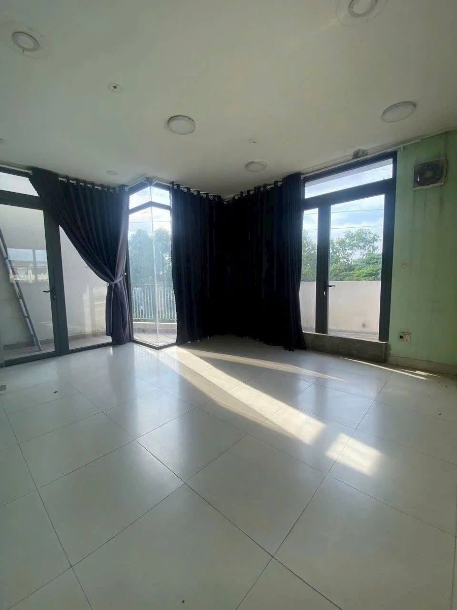 Cho thuê nhà mặt tiền Kinh Dương Vương 70,5m² 3 lầu Quận 6 - Ảnh thu nhỏ 4