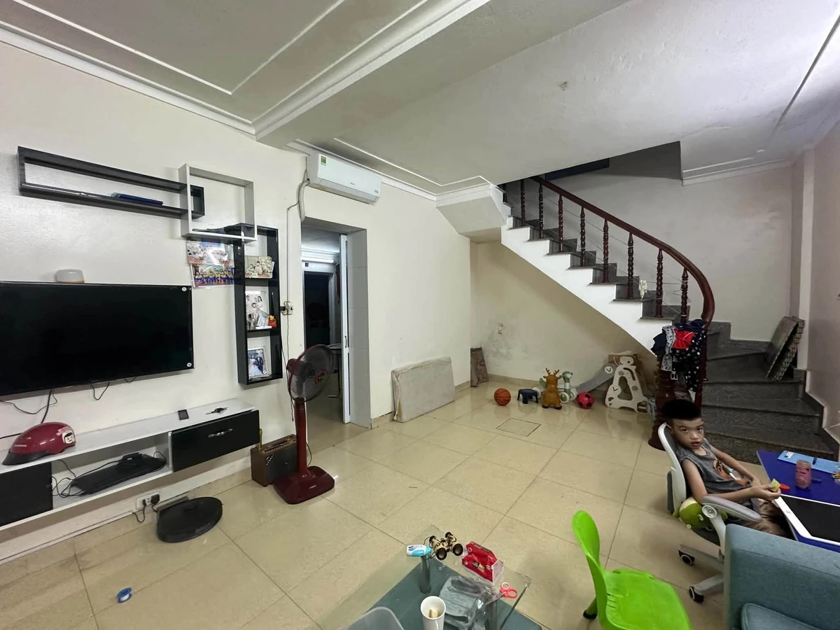 Bán nhà 3 tầng 70m2 TT Hòn Gai Hạ Long 2.8 tỷ - Ảnh thu nhỏ 3