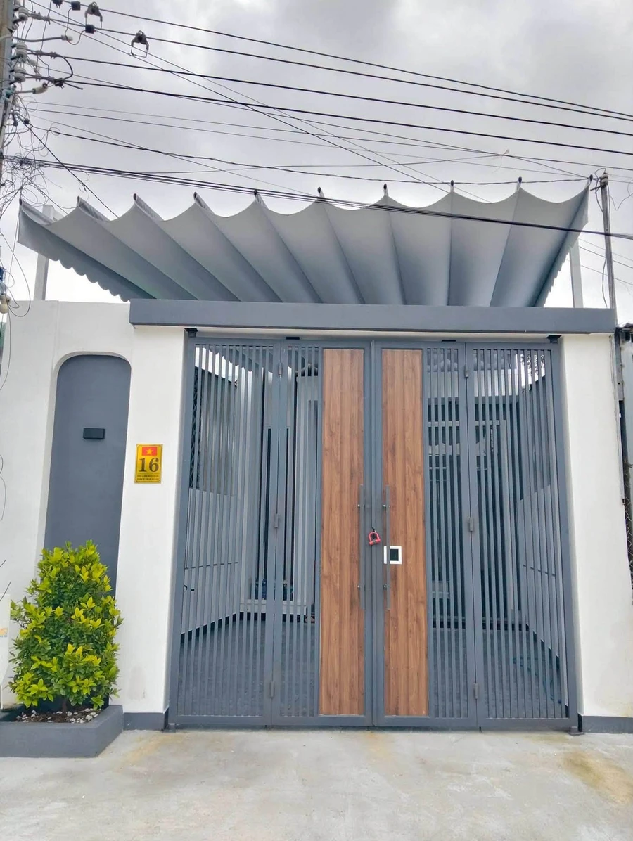 Bán nhà phố 110m² 3PN Nguyễn Văn Linh, Bình Tân - Ảnh 1