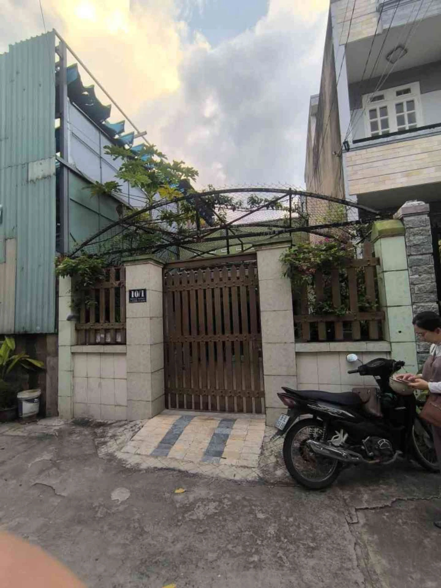 Bán nhà 100m2 tại Linh Đông, Thủ Đức 8 tỷ 7 - Ảnh 1