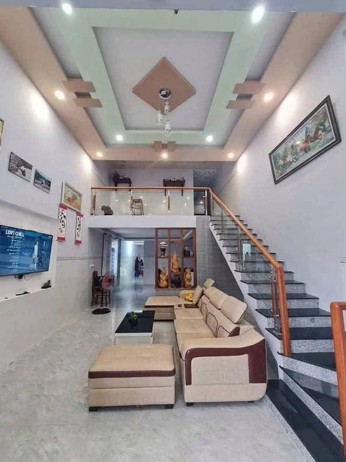 Bán nhà 1 trệt 1 lửng 3PN, 100m² Minh Hưng Bình Chánh - Ảnh 1