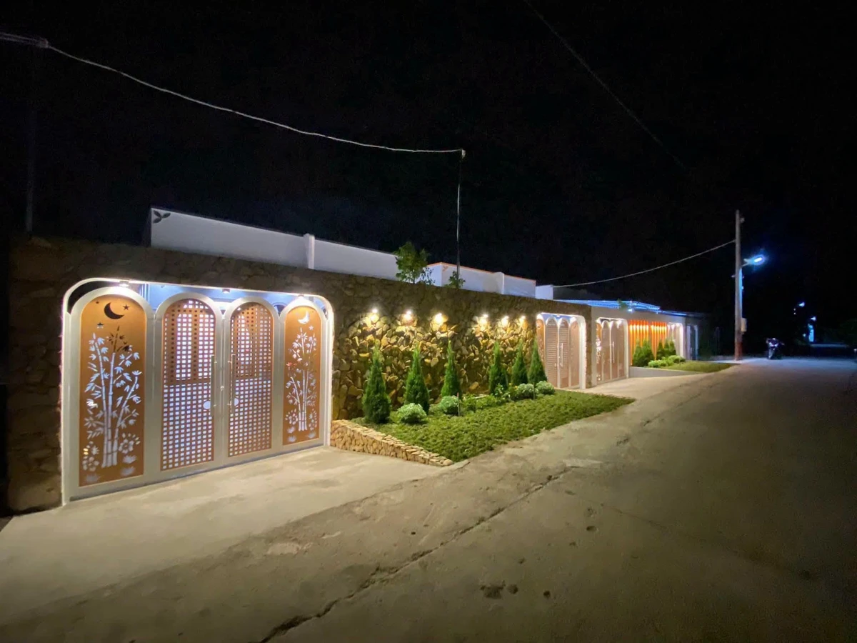Bán nhà vườn 3PN nội thất đầy đủ 318m2 Rạch Giá 2.95 tỷ - Ảnh thu nhỏ 4